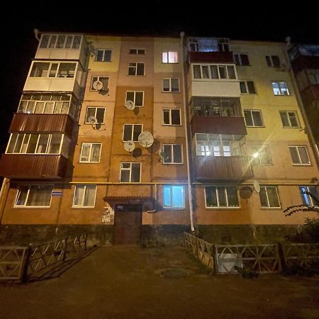1-Комн. Квартира Целиком Интернациональная 32 С Гостиничным Сервисом Petropavlovsk Ngoại thất bức ảnh